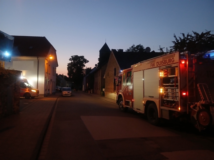 2025-06-15_Person in Wohnung